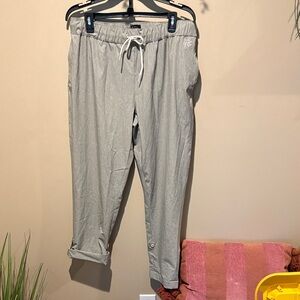 Huk Light Gray unisex Joggers with Drawstring